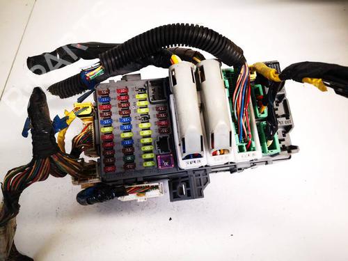Used Fuse box HONDA CR-V III (RE_) 2.2 i-CTDi 4WD (RE6) (140 hp) 32551170