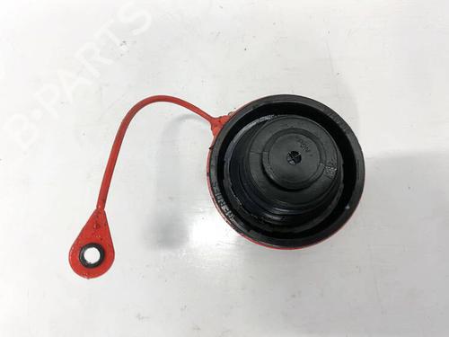 Used Fuel cap Fuel cap 35051438 35051438