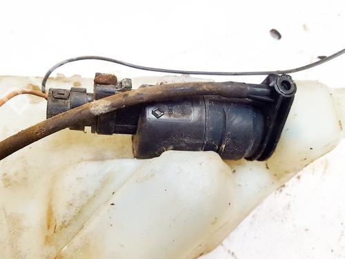 Used Washer pump Washer pump RENAULT SAFRANE II (B54_) 2.5 20V (B54F) (165 hp) 35857368 35857368
