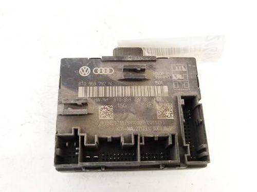 Used Electronic module Electronic module MERCEDES-BENZ GL-CLASS (X164) GL 420 CDI 4-matic (164.828) (306 hp) 40165881 40165881