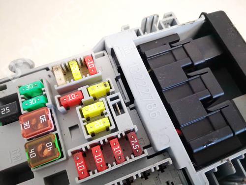 Fuse box OPEL INSIGNIA A Saloon (G09) 1.4 (69) | BP32934026E1 - Image 2