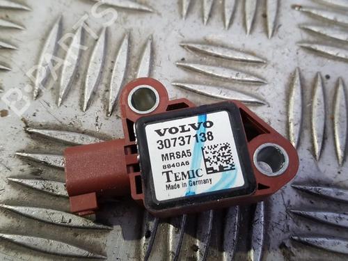 electronic-module-volvo-v50-545-2003-2004-2005-2006-2007-2008-2009-2010-2011-2012-33495064 main image