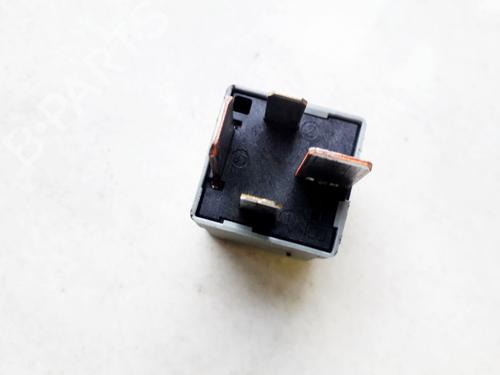 Electronic sensor LAND ROVER FREELANDER 2 (L359) 2.2 TD4 4x4 | BP33100834M84 - Image 2