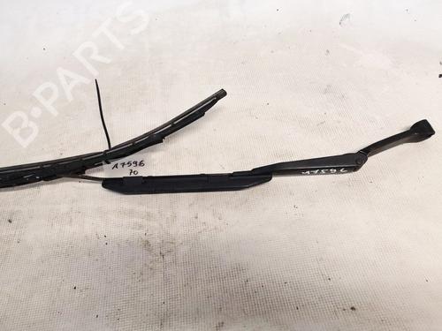 Used Front windshield wiper arm Front windshield wiper arm AUDI 80 B3 Saloon (893, 894, 8A2) 1.8 (75 hp) 32892663 32892663