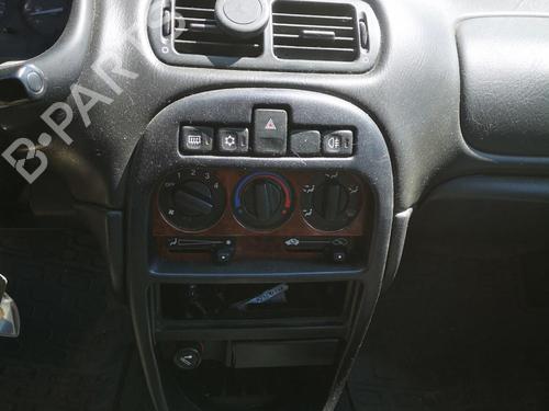 Switch ROVER 25 I Hatchback (RF) 2.0 iDT | BP32912590I30  - Image 11