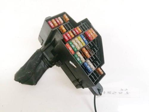 fuse-box-vw-golf-v-1k1-2003-2004-2005-2006-2007-2008-2009-2010-32924416 main image