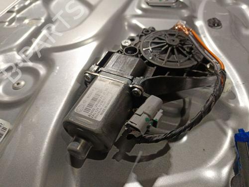 Right front window motor HYUNDAI i30 (FD) 1.6 CRDi | BP34803853E20 - Image 3
