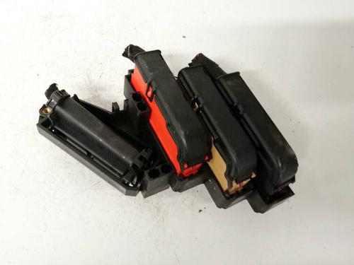 fuse-box-renault-megane-iii-hatchback-bz01_-b3_-2008-32968151 main image