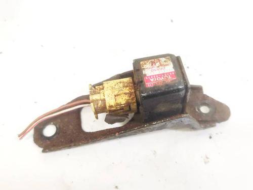 Used Electronic module Electronic module TOYOTA RAV 4 II (_A2_) 2.0 D 4WD (CLA20_, CLA21_, CLA20R, CLA21R) (116 hp) 32965451 32965451
