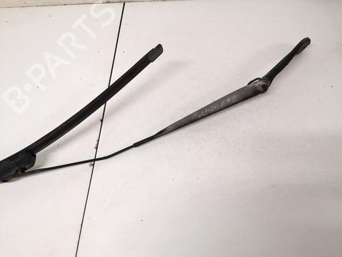 Used Front windshield wiper arm Front windshield wiper arm 32892349 32892349
