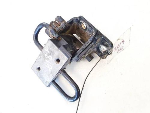 hingedoor-check-strap-audi-a8-d3-4e2-4e8-2002-2003-2004-2005-2006-2007-2008-2009-2010-32917858 main image