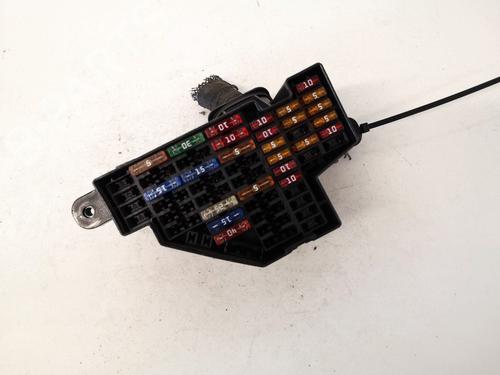 Fuse box VW PASSAT B6 (3C2) 2.0 TDI | BP32908846E1 - Image 3