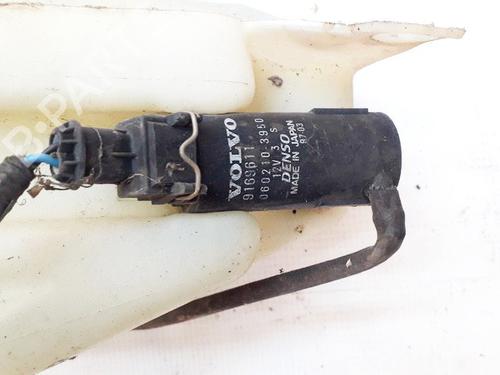 Used Washer pump Washer pump VOLVO S40 I (644) 1.6 (105 hp) 35868761 35868761