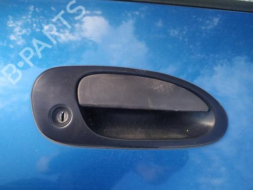 Used Front right exterior door handle Front right exterior door handle MAZDA 323 S VI Saloon (BJ) 2.0 D (BJ1_) (71 hp) 35385007 35385007