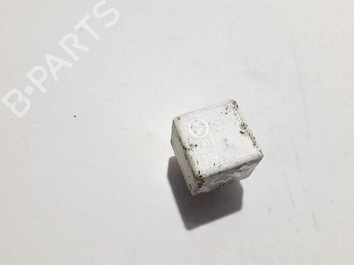 other-audi-a4-b5-8d2-1994-1995-1996-1997-1998-1999-2000-2001-33522491 main image