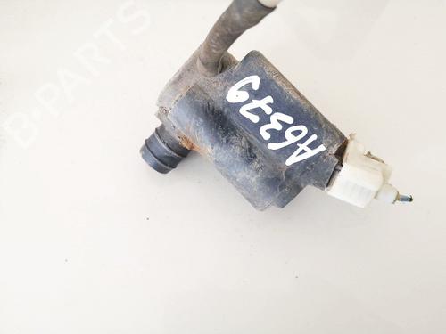 Used Washer pump Washer pump TOYOTA YARIS VERSO (_P2_) 1.3 (NCP20_, NCP22_, NCP20R, NCP22R) (84 hp) 35604834 35604834