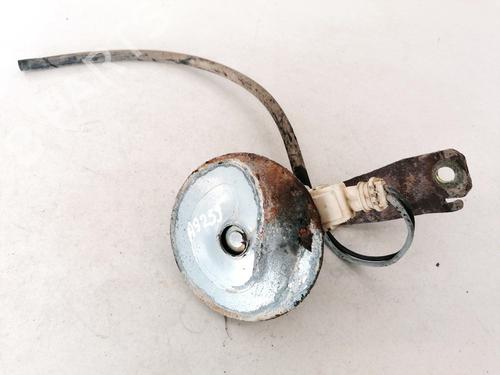 horn-renault-megane-i-ba01_-1995-1996-1997-1998-1999-2000-2001-2002-2003-2004-35497712 main image