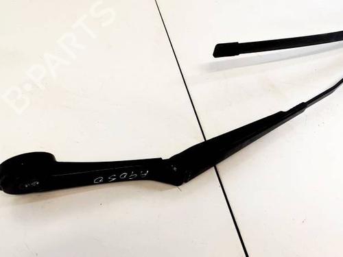front-windshield-wiper-arm-ford-focus-iii-2010-2011-2012-2013-2014-2015-2016-2017-2018-2019-2020-32947277 main image