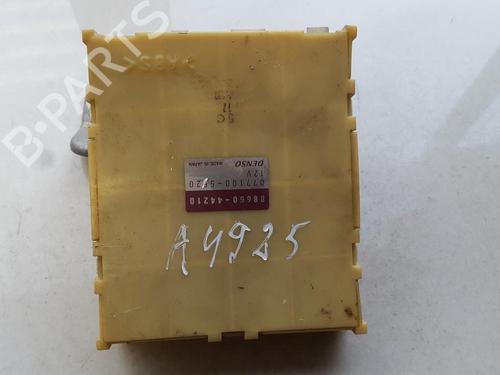 Used Electronic module Electronic module TOYOTA AVENSIS VERSO (_M2_) 2.0 D (CLM20_, CLM20R) (116 hp) 33515652 33515652