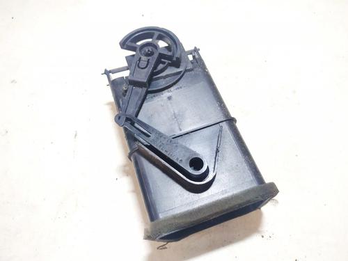 Used Air vent Air vent MITSUBISHI GRANDIS (NA_W) 2.0 DI-D (NA8W) (136 hp) 33077366 33077366