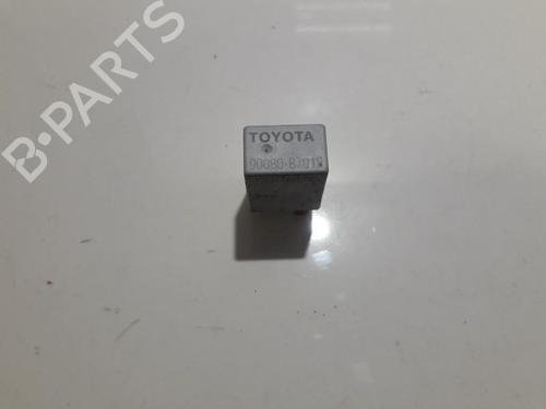 Used Electronic sensor Electronic sensor TOYOTA AVENSIS (_T25_) 2.0 D-4D (ADT250_, ADT250R) (126 hp) 33506247 33506247