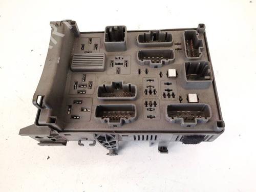 Used Fuse box Fuse box RENAULT ESPACE IV (JK0/1_) 2.0 (JK0A, JK1D, JK0N) (170 hp) 32610626 32610626
