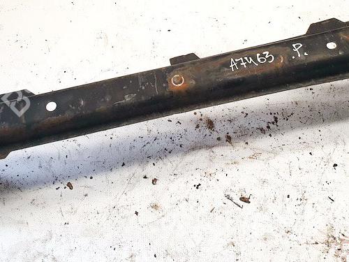 Used Front bumper reinforcement Front bumper reinforcement 35481288 35481288