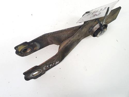 Used Engine mount Engine mount RENAULT ESPACE III (JE0_) 2.2 dCi (JE0K) (130 hp) 32890133 32890133