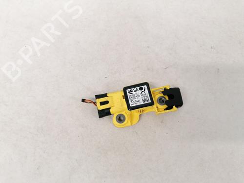 Used Electronic module Electronic module OPEL ZAFIRA / ZAFIRA FAMILY B (A05) 1.9 CDTI (M75) (150 hp) 33082002 33082002