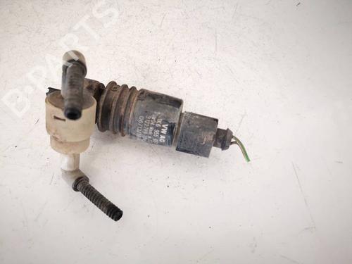 Used Washer pump Washer pump SKODA OCTAVIA III (5E3, NL3, NR3) 1.6 TDI (105 hp) 36250750 36250750