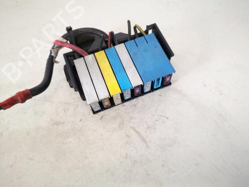 Used Fuse box Fuse box OPEL ASTRA G Hatchback (T98) 2.0 DTI 16V (F08, F48) (101 hp) 32908272 32908272