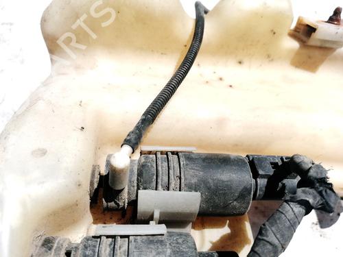 washer-pump-vw-phaeton-3d1-3d2-3d3-3d4-3d6-3d7-3d8-3d9-2002-2003-2004-2005-2006-2007-2008-2009-2010-2011-2012-2013-2014-2015-2016-35425491 main image