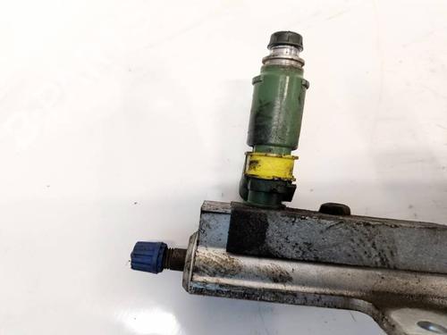 Spreder / Dyse Spreder / Dyse VOLVO V70 II (285) 2.4 (140 hp) 36524677 36524677