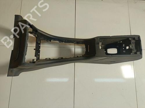 Used Armrest / Center console Armrest / Center console CITROËN C5 III (RD_) 2.0 HDi (RDRHD8, RDRHDJ, RDRHR8, RDRHRJ) (136 hp) 34850408 34850408