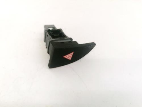 Used Warning switch Warning switch TOYOTA VERSO S (_P12_) 1.33 (NSP120_) (99 hp) 35439849 35439849