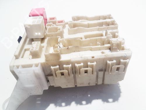 Used Fuse box Fuse box TOYOTA AURIS (_E15_) 1.4 D-4D (NDE150_, NDE150R) (90 hp) 33524325 33524325