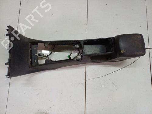 Used Armrest / Center console Armrest / Center console 36689082 36689082