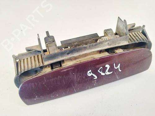front-right-exterior-door-handle-audi-a6-c5-4b2-4b4-1997-1998-1999-2000-2001-2002-2003-2004-2005-35131497 main image