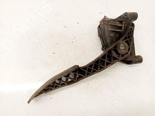 Used Pedal Pedal 34740838 34740838