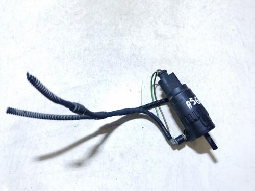 Used Washer pump Washer pump VW BORA I (1J2) 1.9 TDI (130 hp) 35872383 35872383