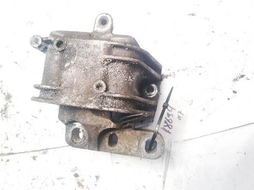 Used Engine mount Engine mount SKODA OCTAVIA II (1Z3) 1.9 TDI (105 hp) 32929560 32929560