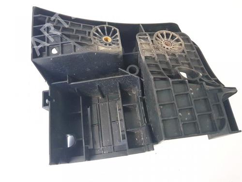 fuse-box-vw-golf-v-1k1-2003-2004-2005-2006-2007-2008-2009-2010-33088234 main image