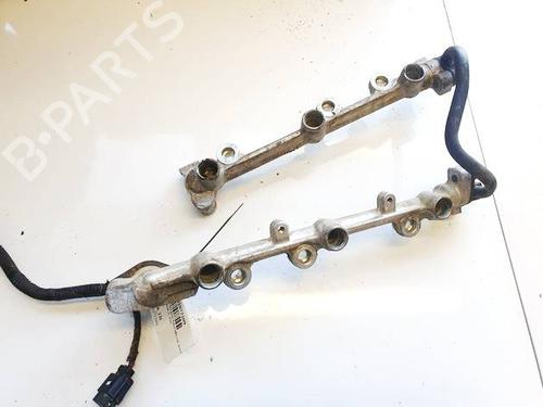 Used Injection rail Injection rail 35215253 35215253