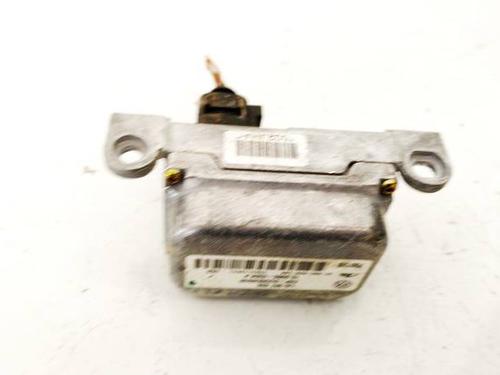 Used Electronic module Electronic module VW BORA I (1J2) 1.9 TDI (130 hp) 39895438 39895438