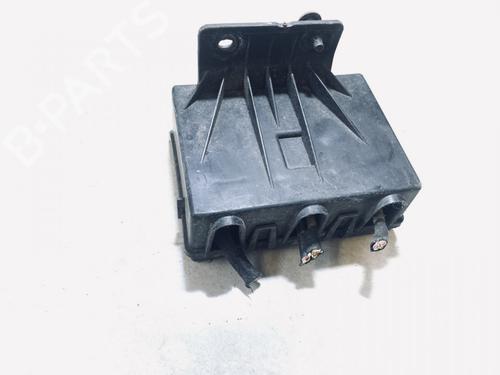 Used Fuse box Fuse box PEUGEOT 807 (EB_) 2.2 HDi (128 hp) 33073061 33073061