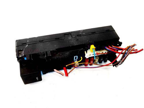 fuse-box-mercedes-benz-e-class-w210-1995-1996-1997-1998-1999-2000-2001-2002-2003-32948168 main image