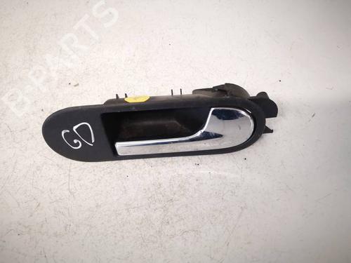 Used Rear right interior door handle Rear right interior door handle 38431044 38431044