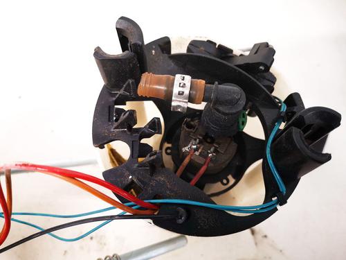 Fuel pump BMW 1 (E87) 116 i | BP35531555M76 - Image 2