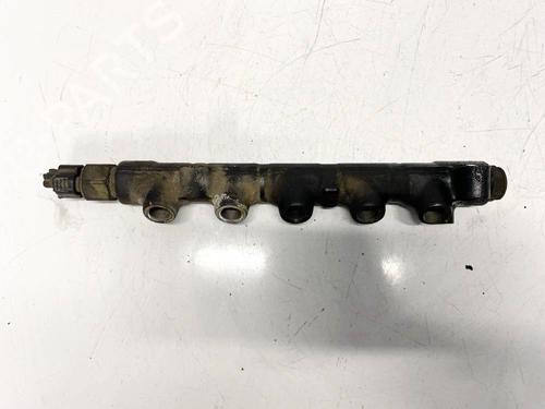 Used Injection rail Injection rail TOYOTA AVENSIS VERSO (_M2_) 2.0 D (CLM20_, CLM20R) (116 hp) 35111705 35111705