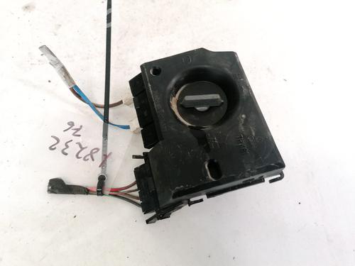 Used Lamp holder Lamp holder AUDI A6 C4 (4A2) 2.5 TDI (140 hp) 35413130 35413130